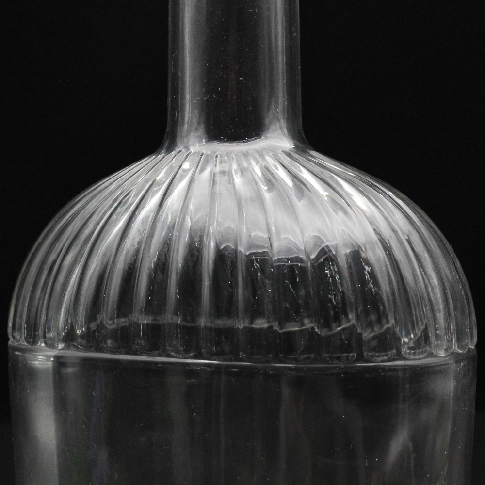 Low MOQ 750ml Clear Glass Bottle