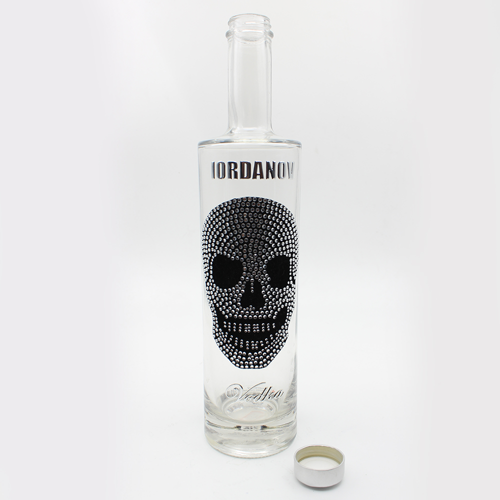 Skull Label 750ml Clear Spirit Vodka Glass Bottle