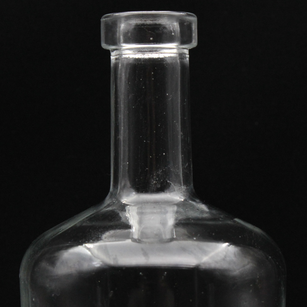 750ml Spirit Glass Bottle